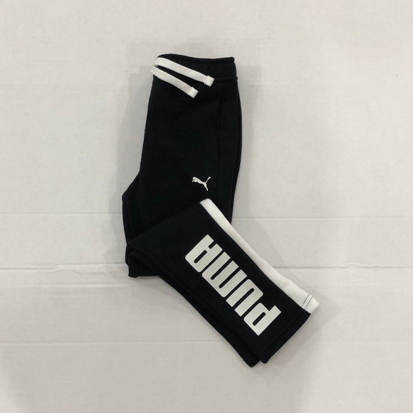 Kid’s sweat pants and hoodies are available. - Picture 16 of 16